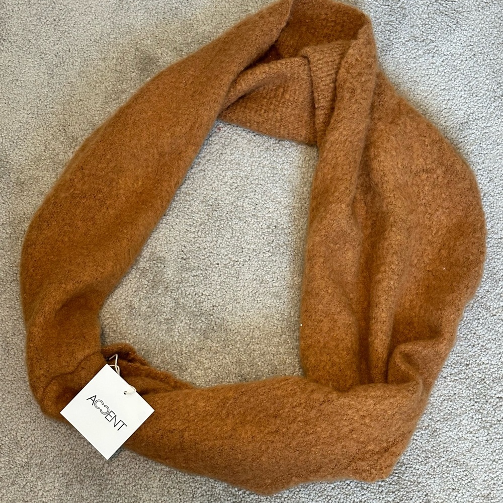 Women's Snood Scarf